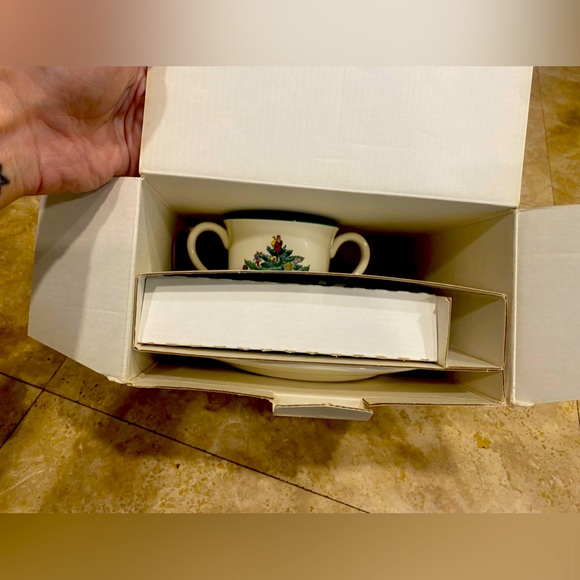 Spode Christmas Tree Child’s set new in box - Picture 3 of 3